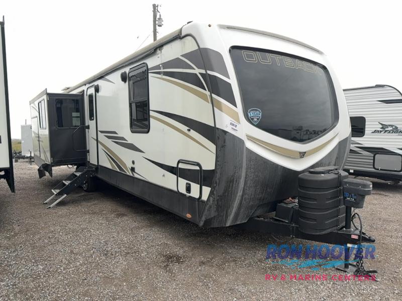 2023 KEYSTONE 330RL - Image 5