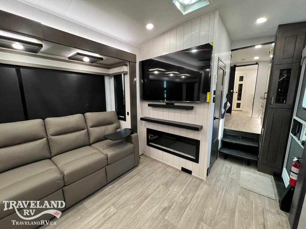 2027 Heartland Bighorn Fifth Wheel 39RK - Image 9