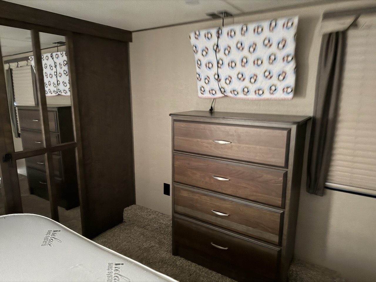 2016 Grand Design Solitude 369RL - Image 17