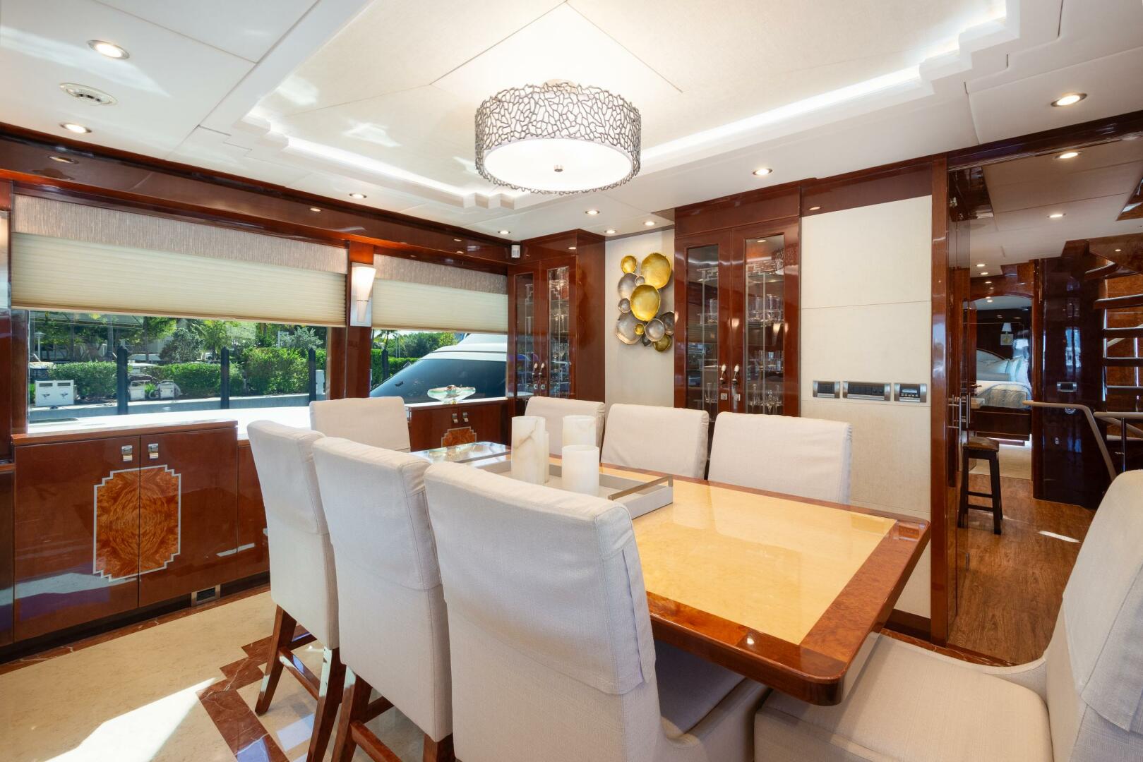 2014 Hargrave Sky Lounge - Image 22