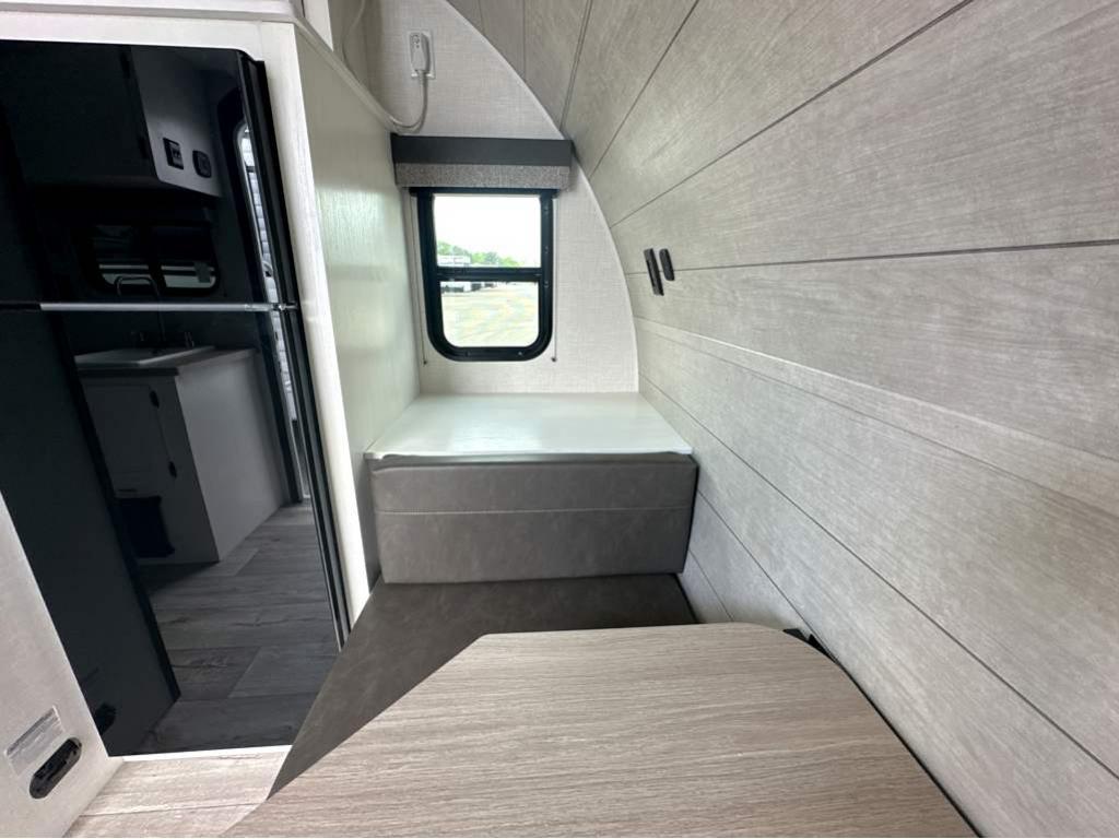 2026 VENTURE RV SIENNA 140VFD - Image 17