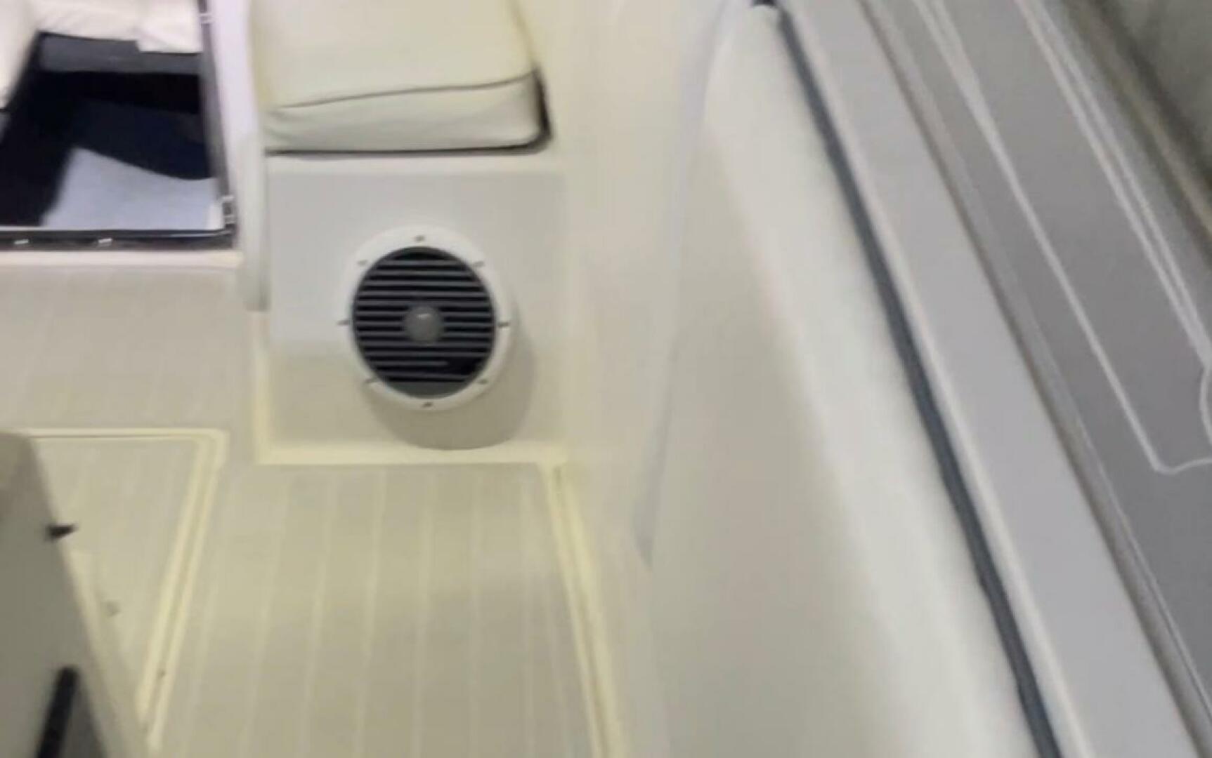 1990 Wellcraft 302 Scarab - Image 39
