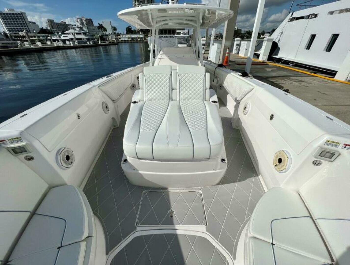 2021 Intrepid 2021 - Image 9