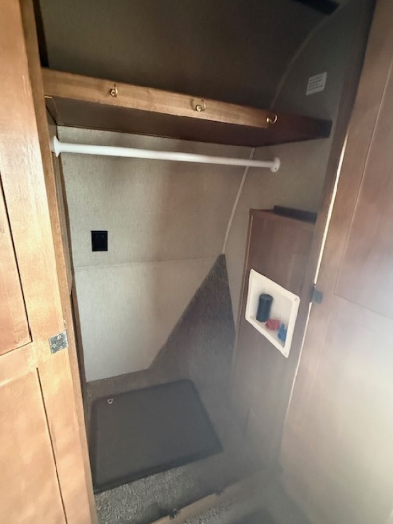2018 Keystone Laredo 358BP - Image 23