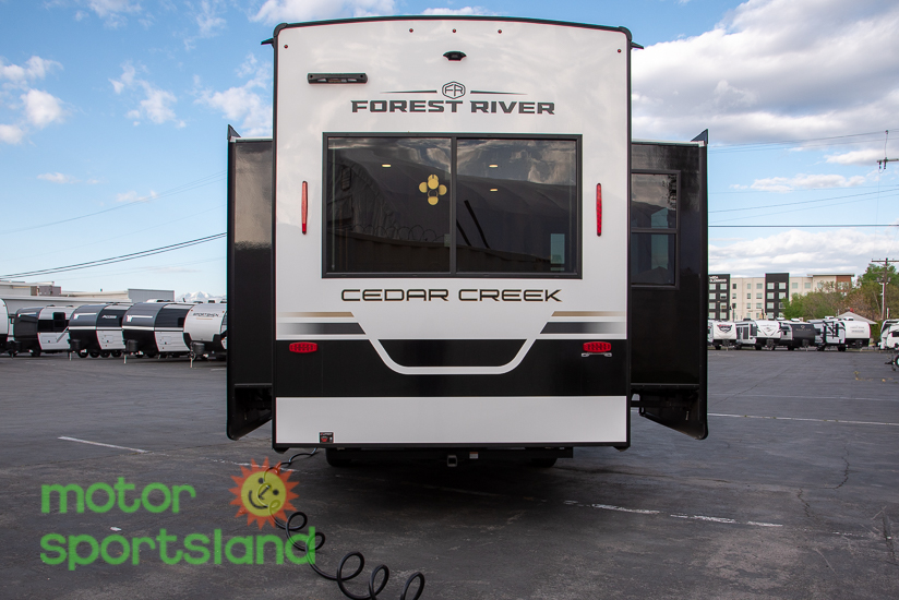2026 Forest River Cedar Creek 29RL - Image 7