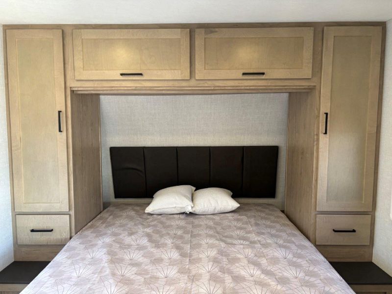 2027 Ember RV Touring Edition 2300MLL - Image 22