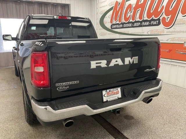 2025 Ram 1500 Big Horn 4x4 Crew Cab 5'7" Box - Image 5