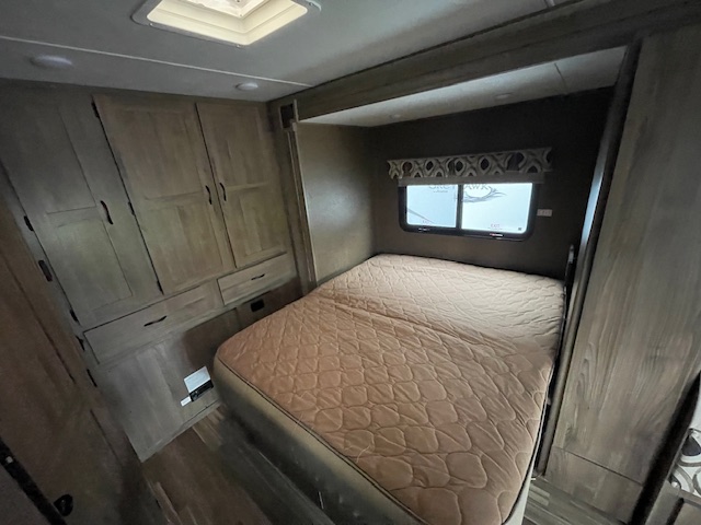 2016 COACHMEN PRISM 2200LE - Image 15