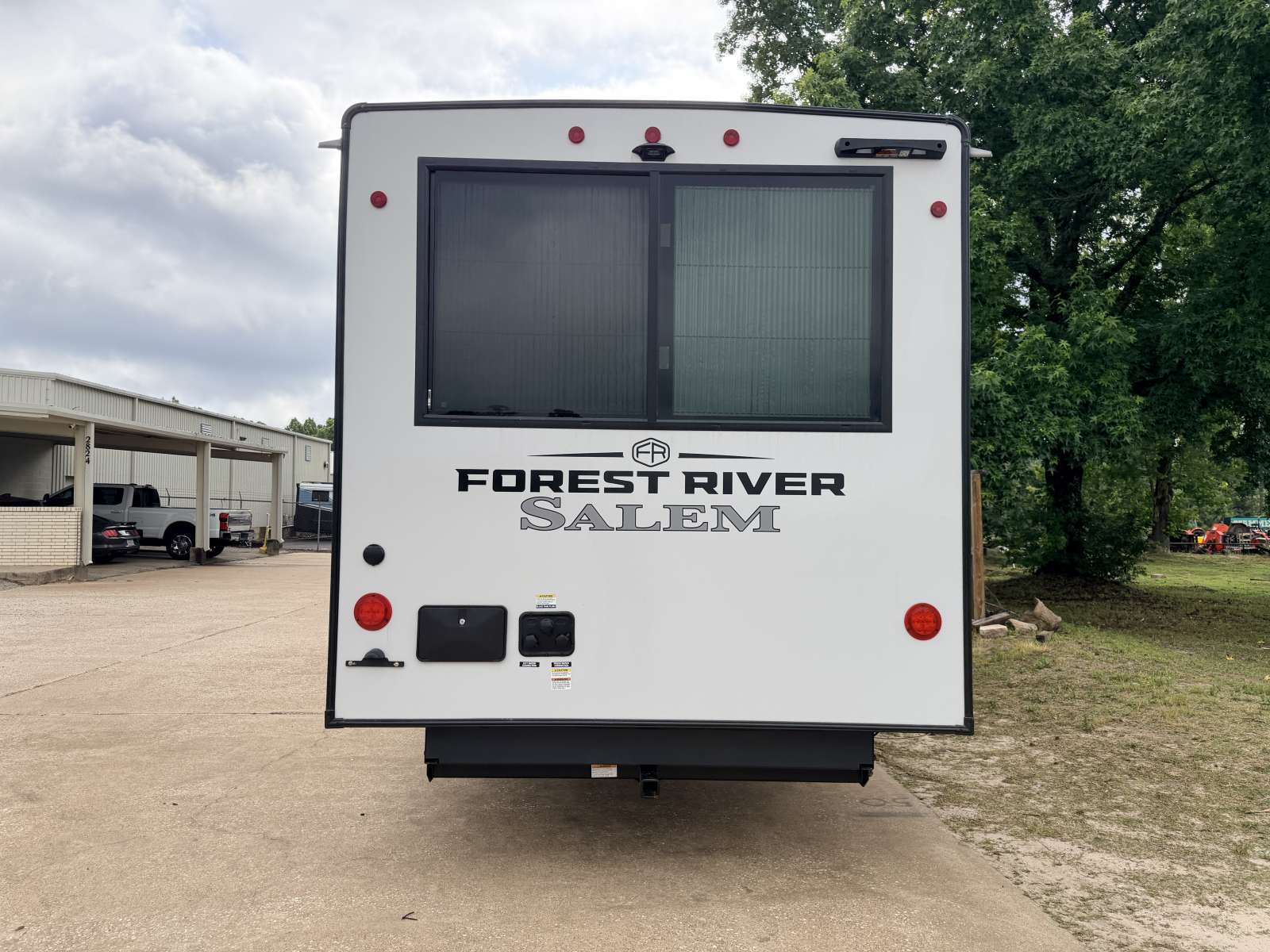 2026 Forest River Hemisphere 323RLI - Image 6