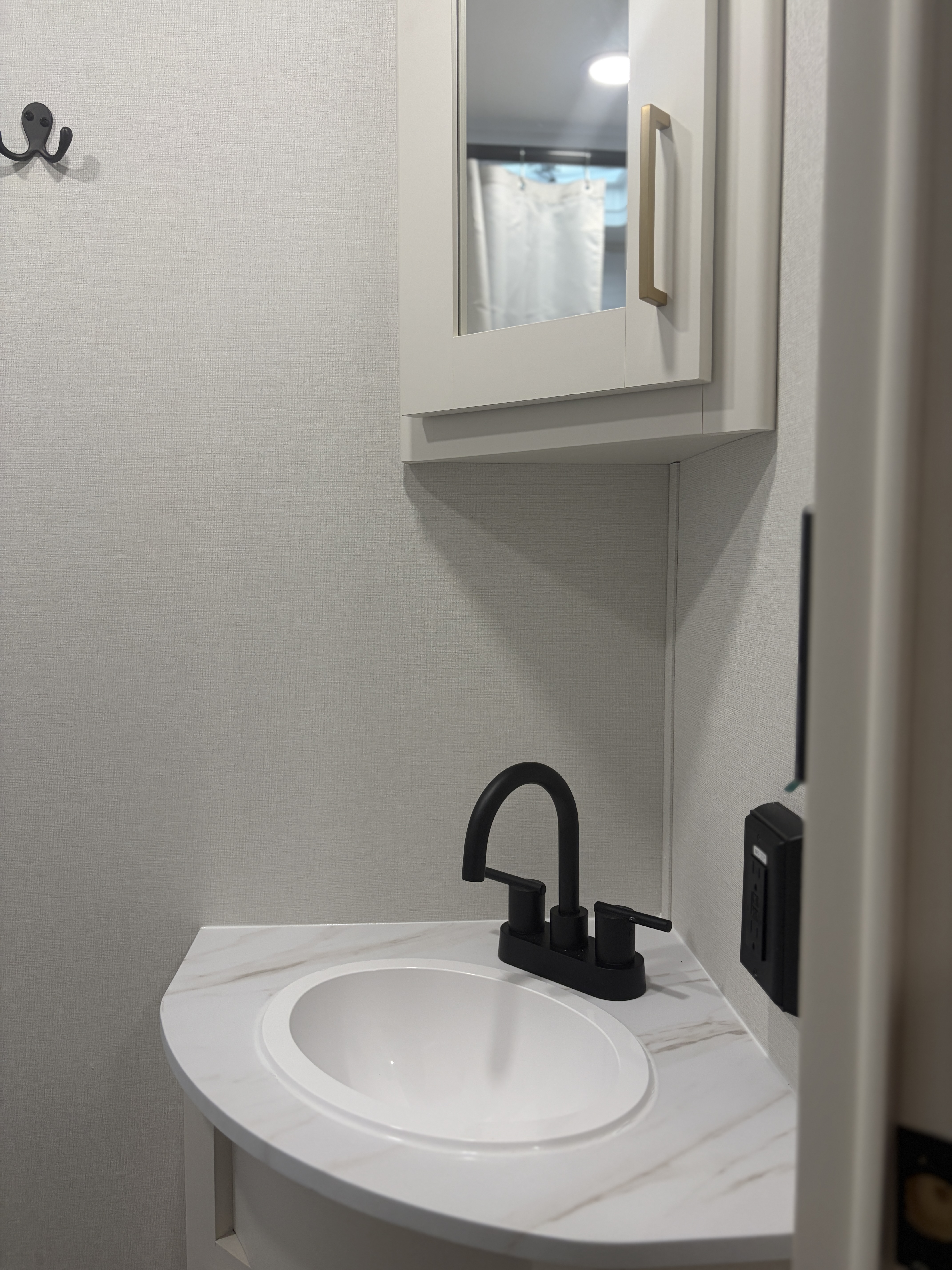 2027 Grand Design Transcend XPLOR 26BHX - Image 13