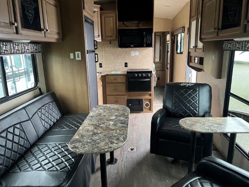 2016 Cruiser RV Stryker ST-2812 - Image 6