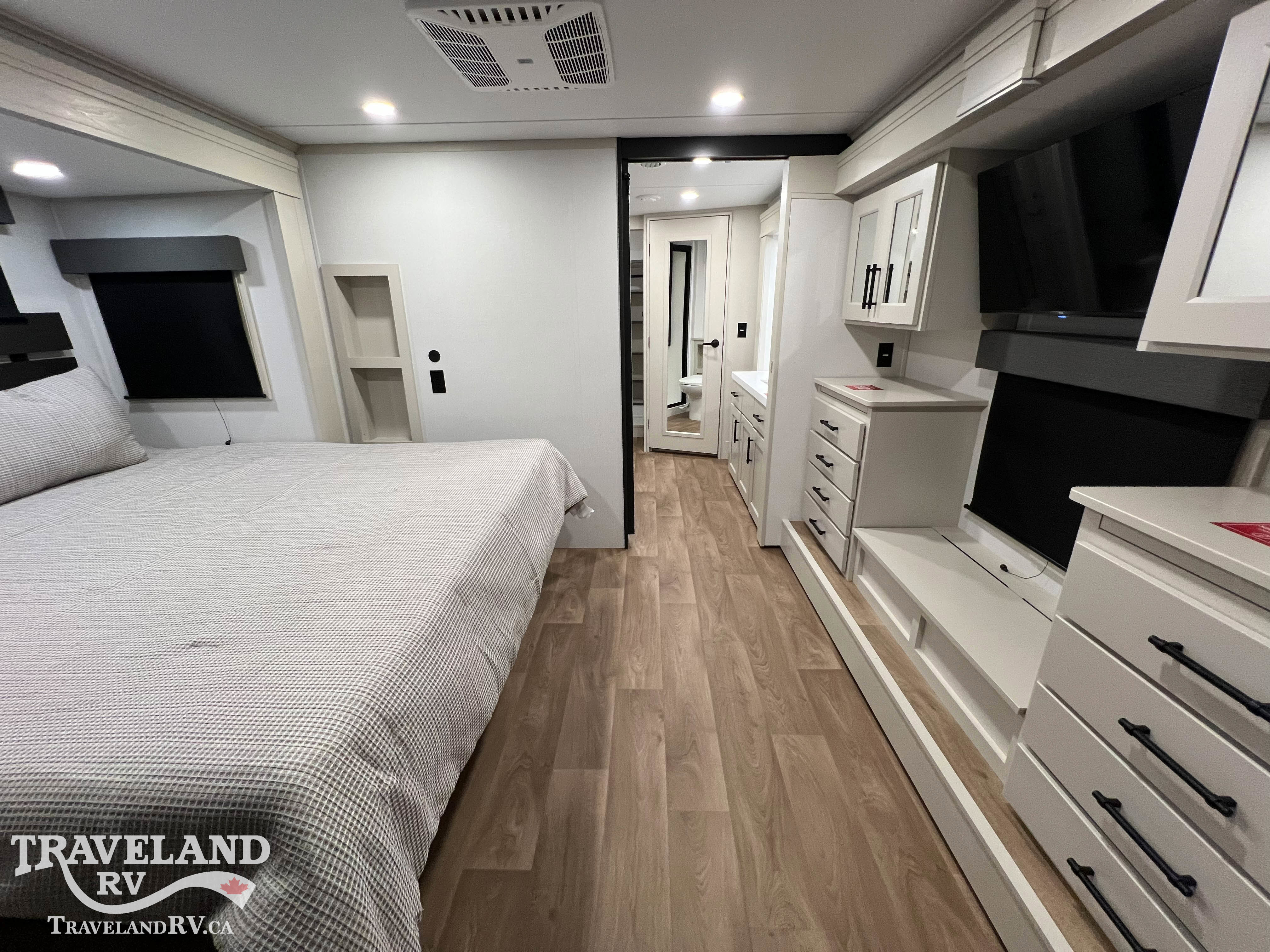 2026 Grand Design Solitude 417KB - Image 35