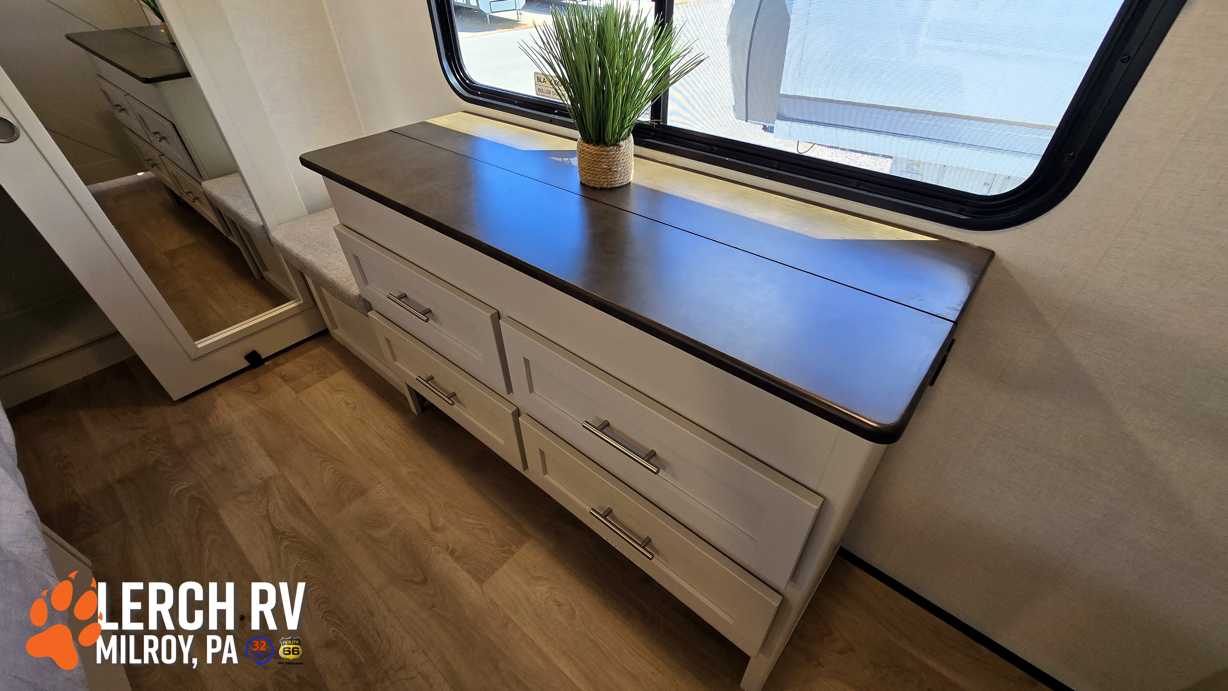2027 Alliance RV Avenue 39MBR - Image 36