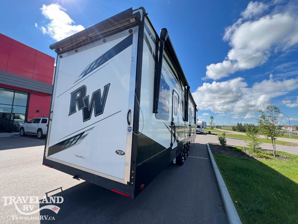 2022 HEARTLAND ROAD WARRIOR 414RW - Image 11