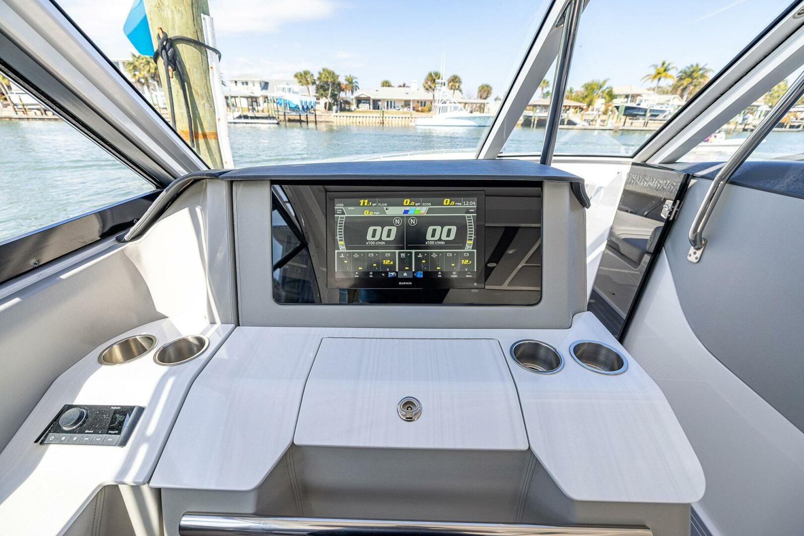 2022 Regal LX 36 - Image 27