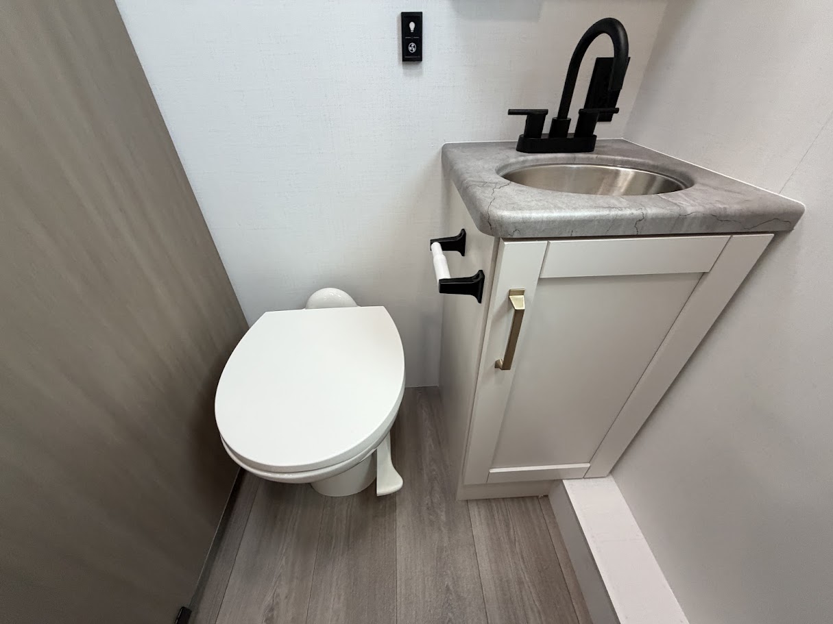 2027 JAYCO PRECEPT 36C - Image 48