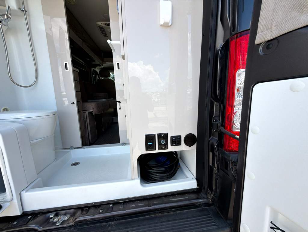 2022 Thor Motor Coach SCOPE 18M - Image 20