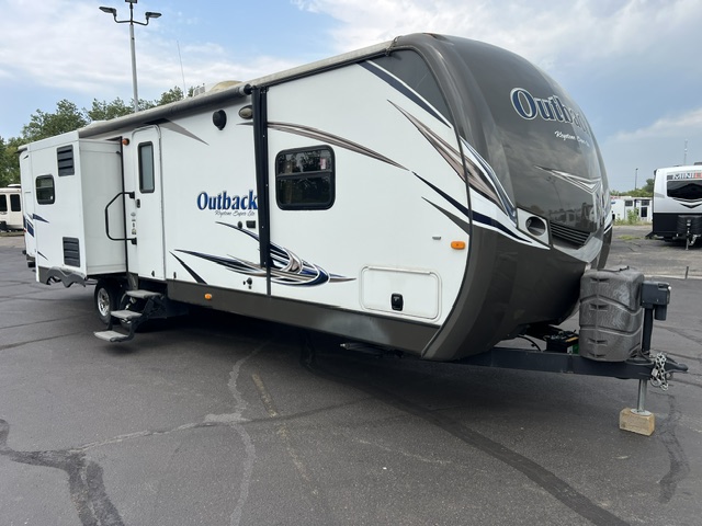 2014 Keystone Outback 323BH - Image 2