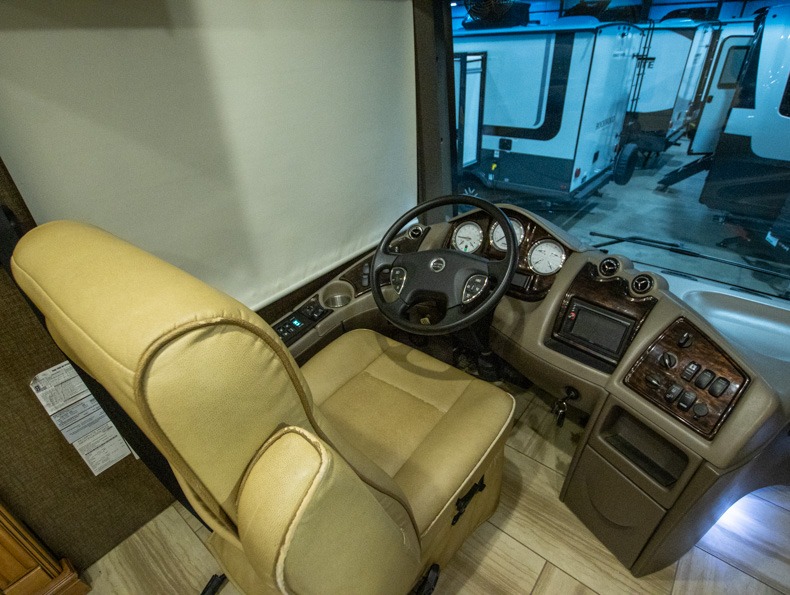 2015 Thor Motor Coach Tuscany 40KQ - Image 24