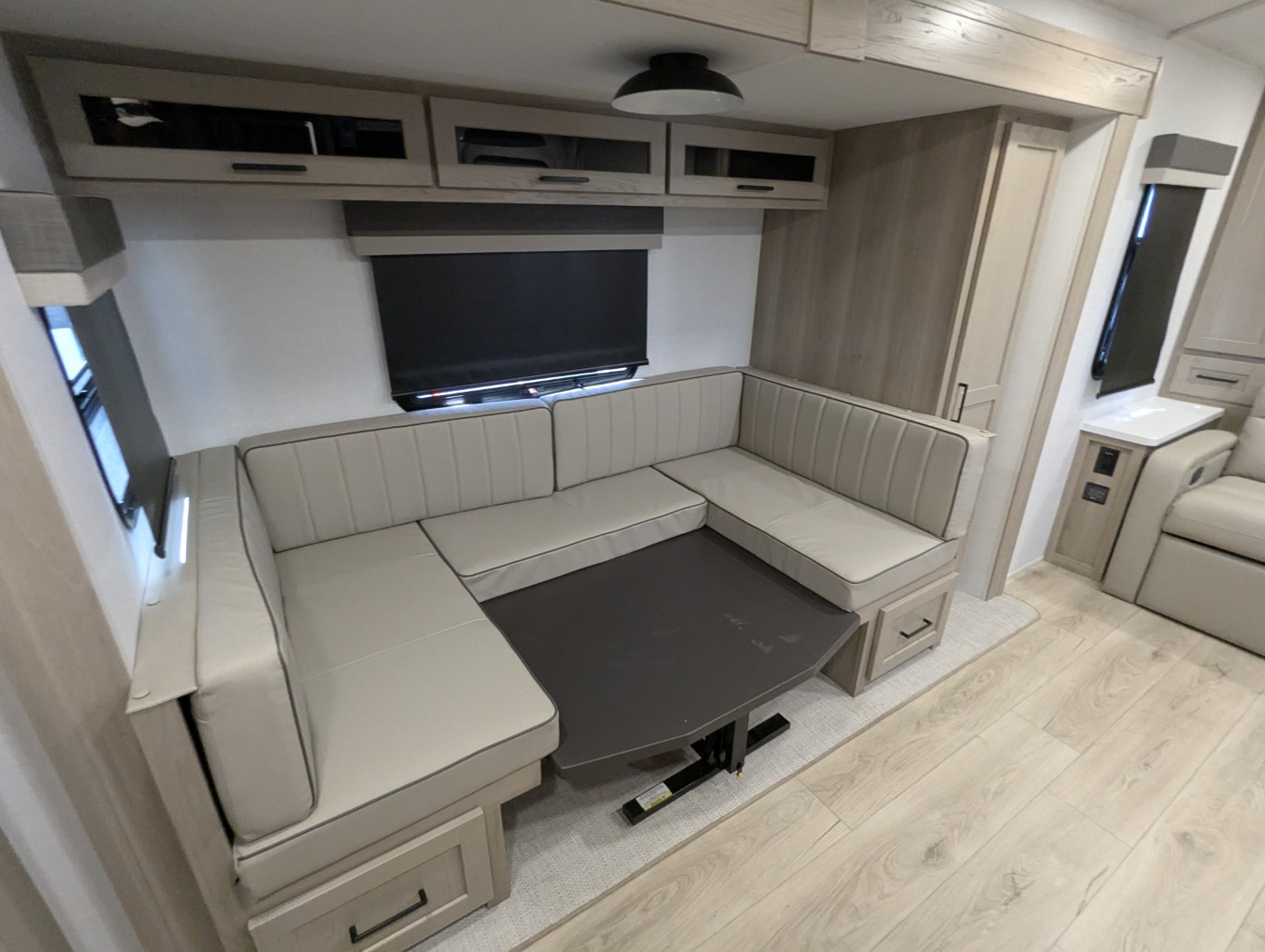 2026 Forest River Rockwood Mini Lite 2214S - Image 20
