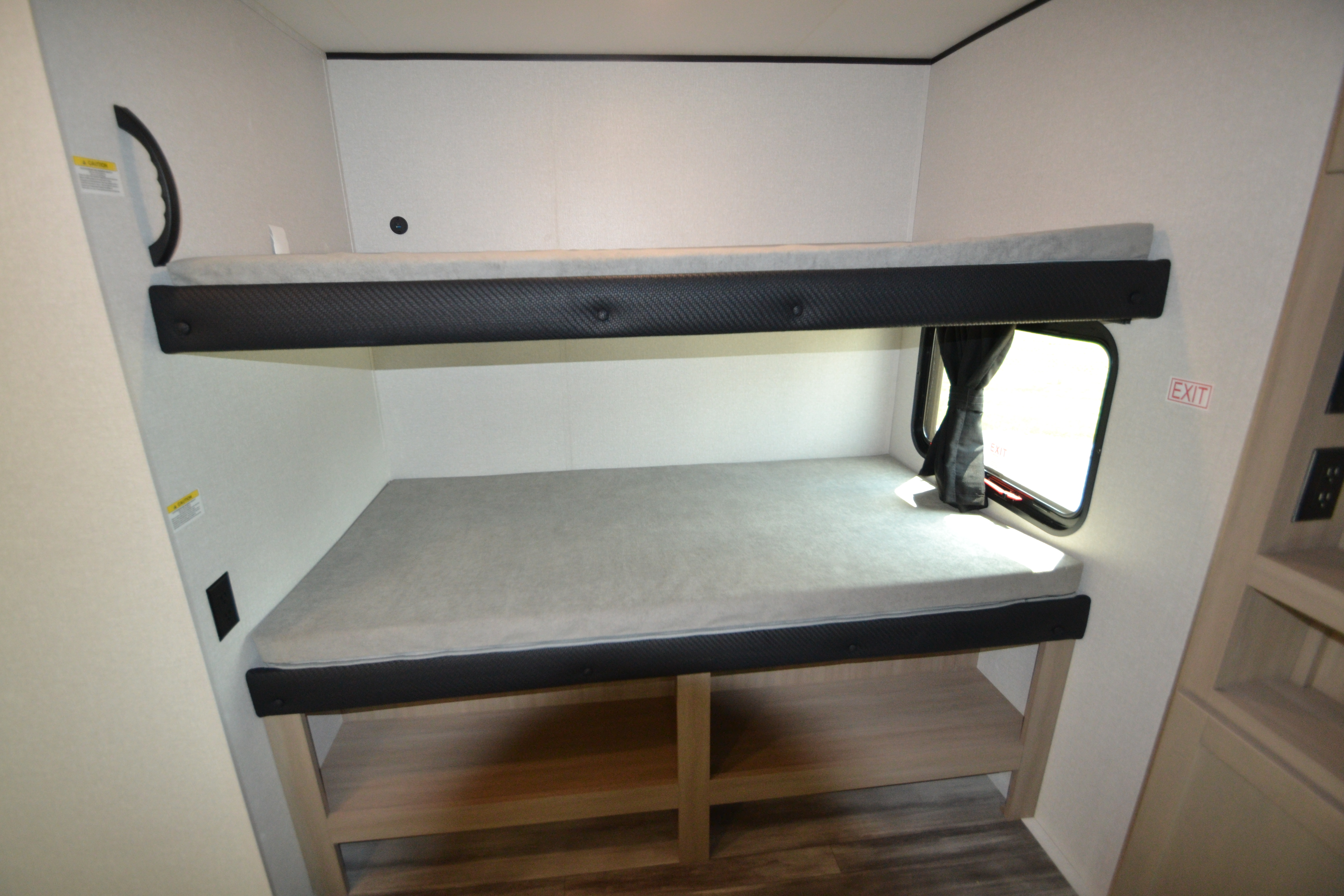 2026 Jayco Jay Flight SLX 321BDS - Image 11