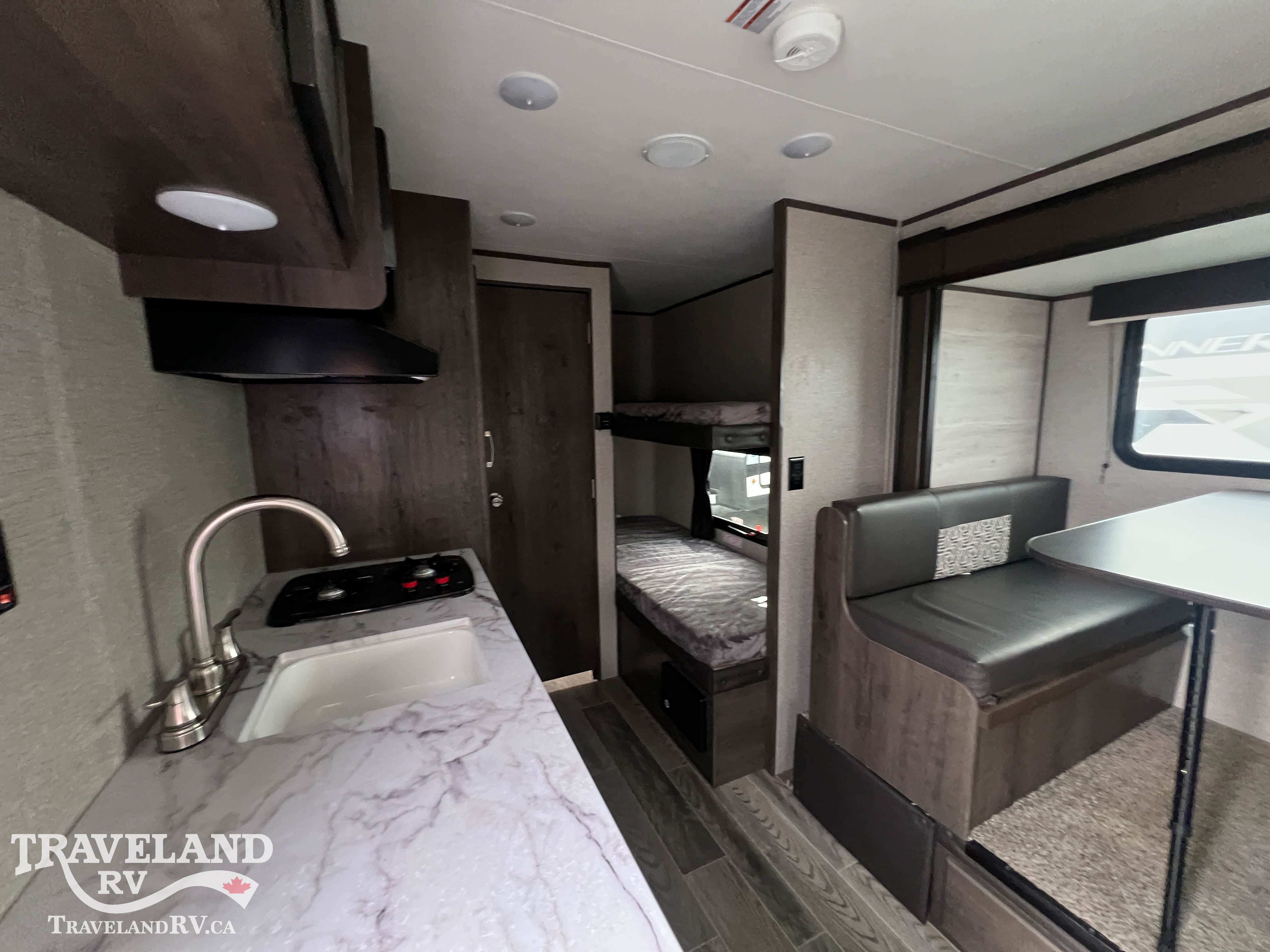 2021 JAYCO Jay Flight SLX 184BS - Image 3