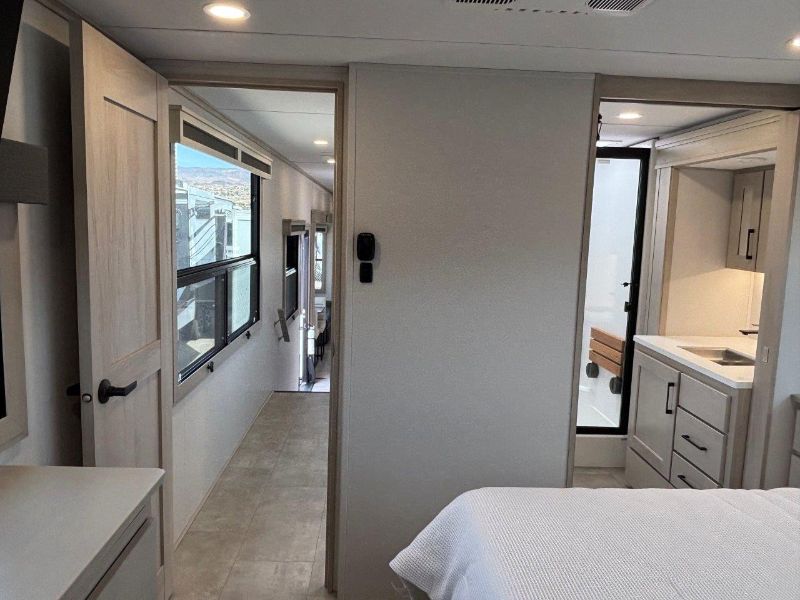 2025 Grand Design Solitude 388MBS - Image 41