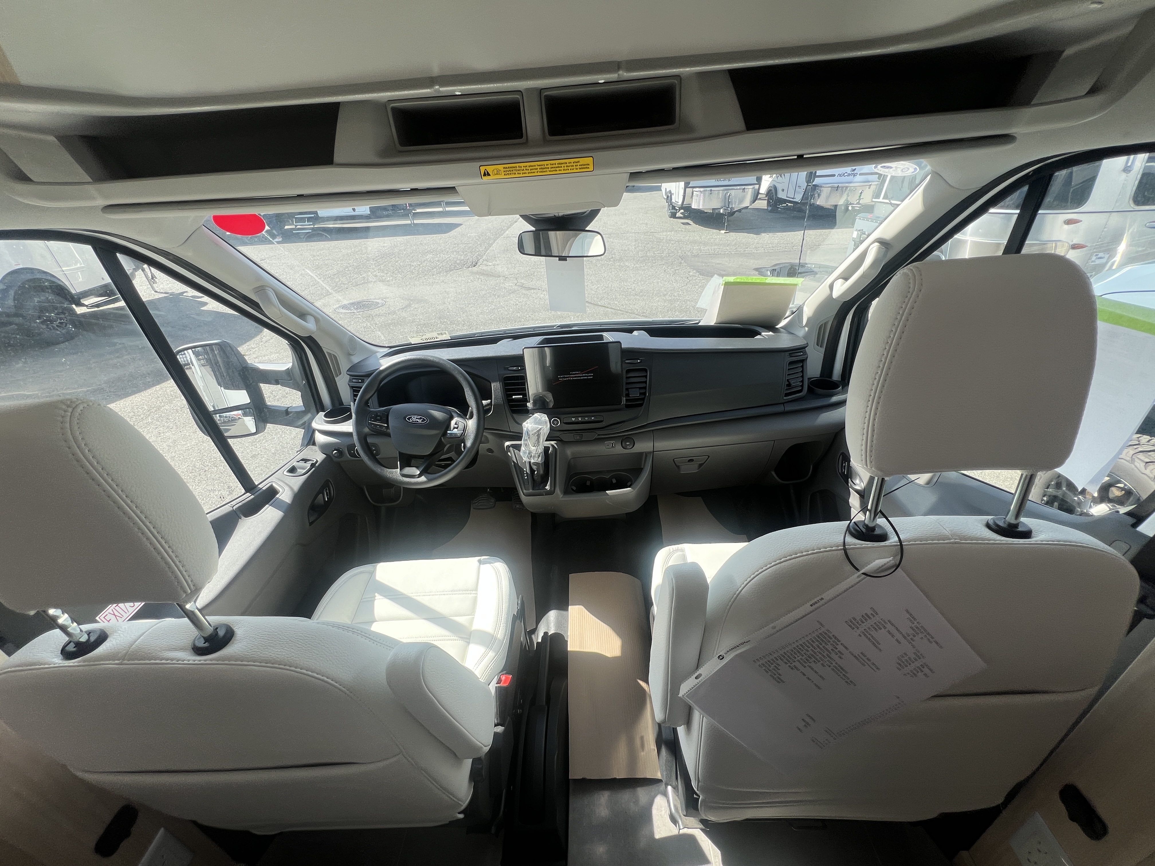 2027 Leisure Travel WONDER W24MBL - Image 8