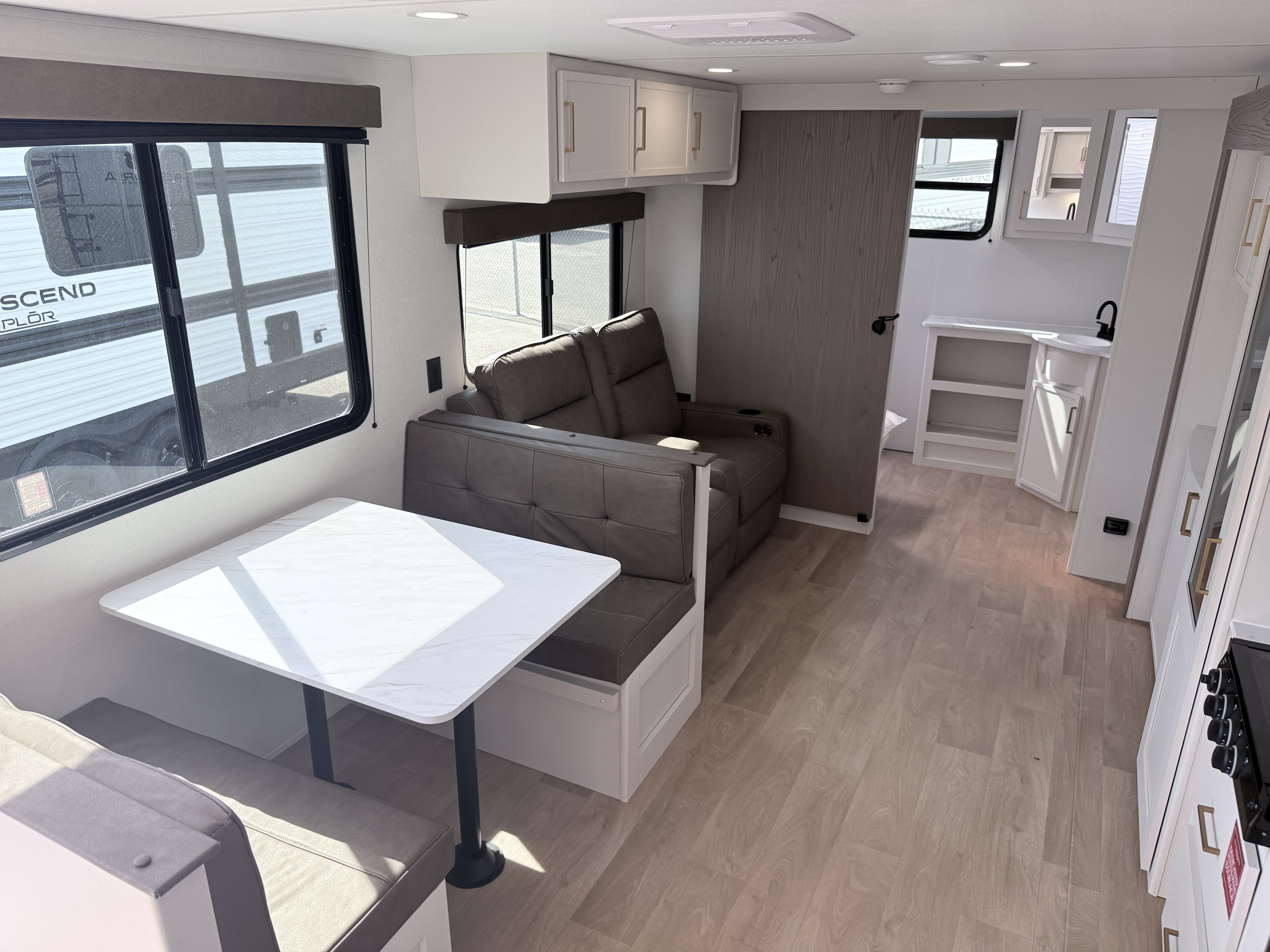 2026 GRAND DESIGN TRANSCEND 26RBX - Image 30