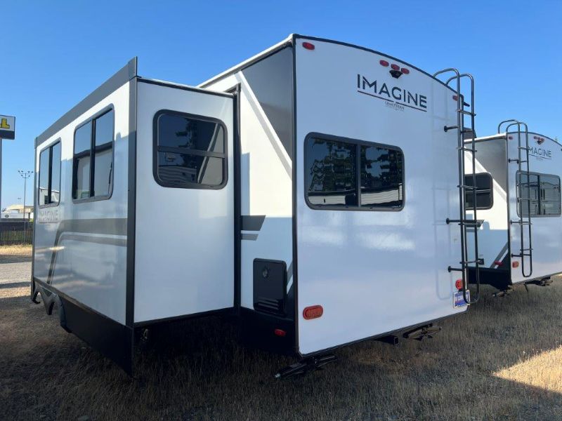 2026 Grand Design Imagine 2670MK - Image 2
