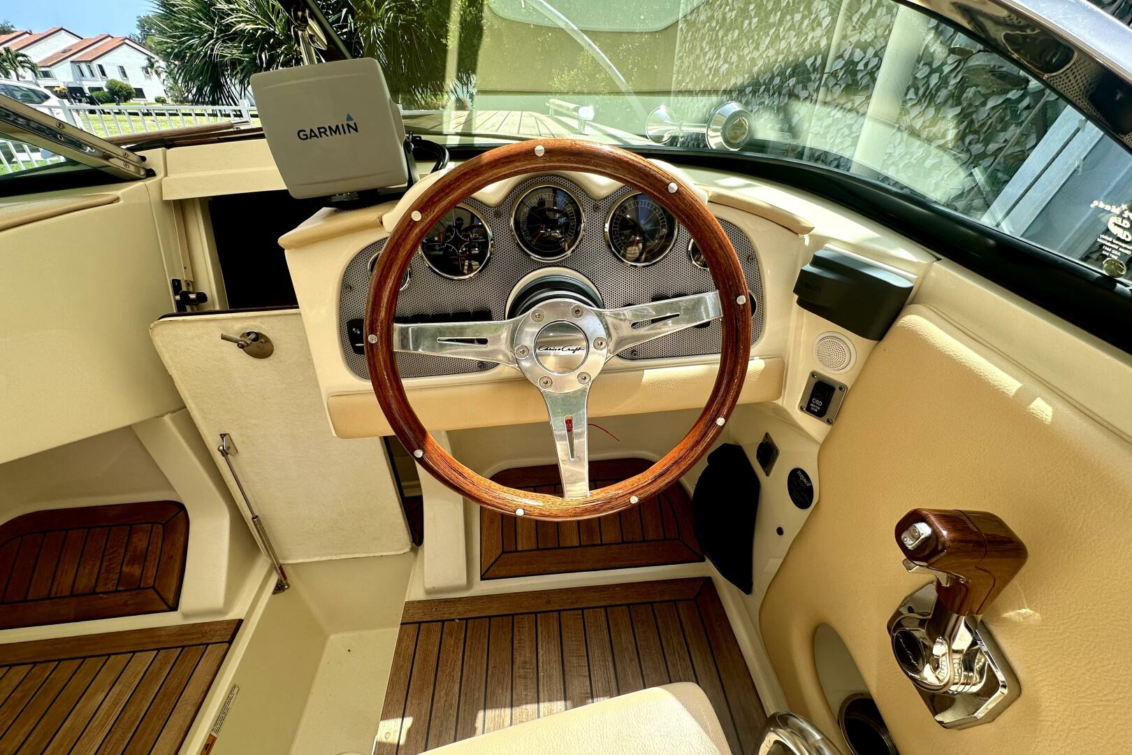 2013 CHRIS-CRAFT Corsair 22 Base - Image 10