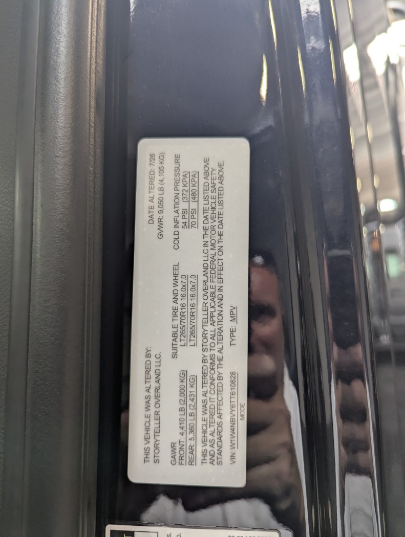 2027 Storyteller Overland Dark Mode XO - Image 18