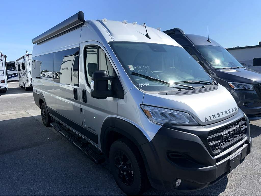 2026 AIRSTREAM RANGELINE - Image 1