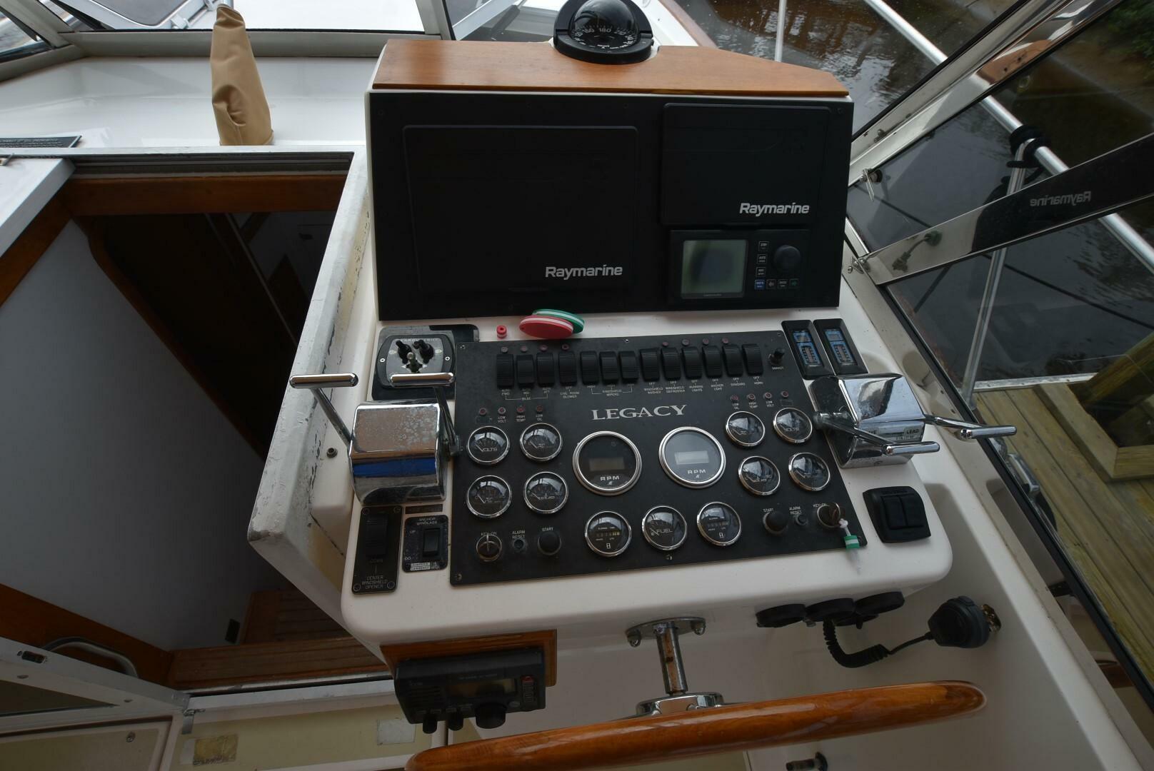 1999 Legacy 34 Express - Image 8