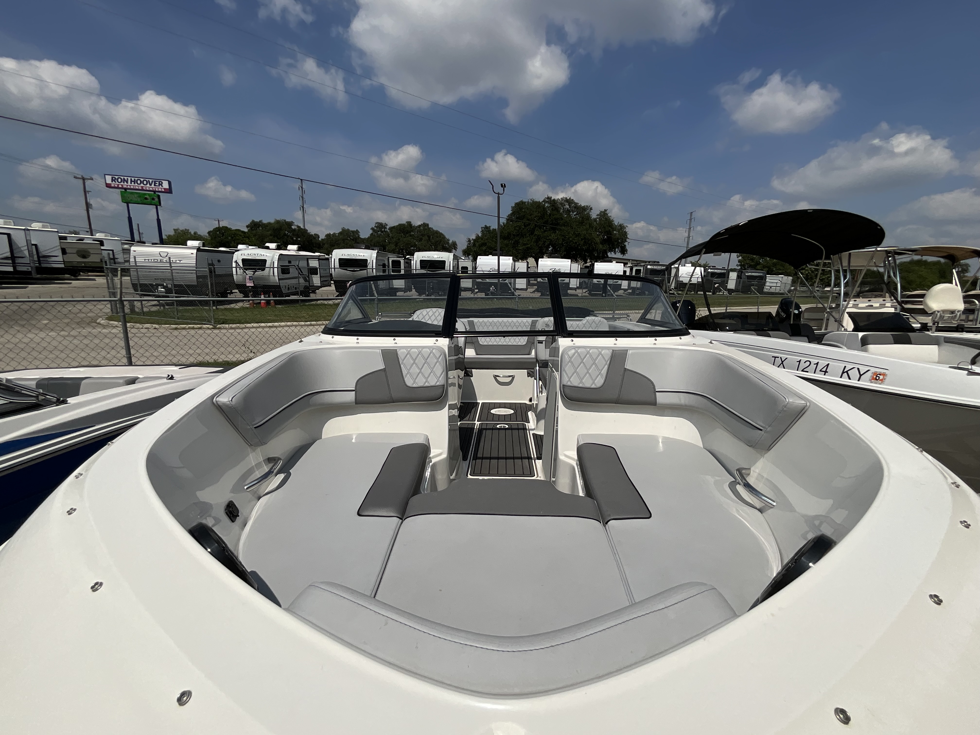 2023 BAYLINER 2023 VR5 - Image 12