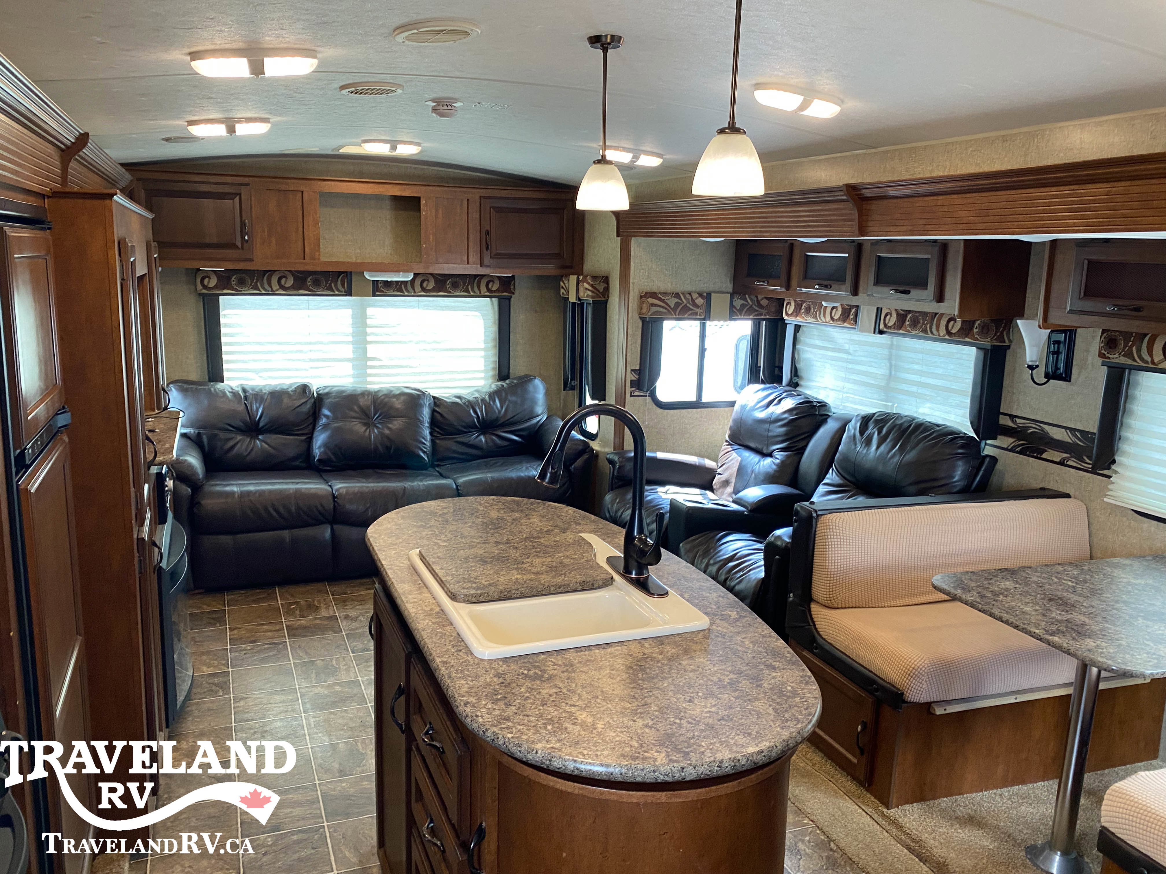 2015 KZ RV Spree 328IK - Image 7