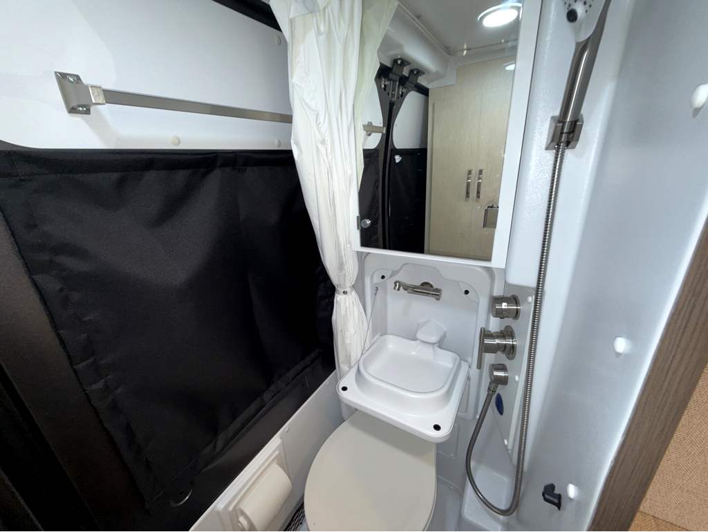2025 ENTEGRA COACH ETHOS 20T - Image 17