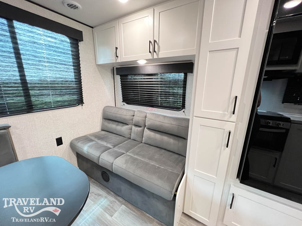 2025 Jayco Jay Flight SLX 210QBW - Image 31