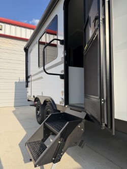 2026 VENTURE RV SPORTTREK STINGER 192VRB - Image 25