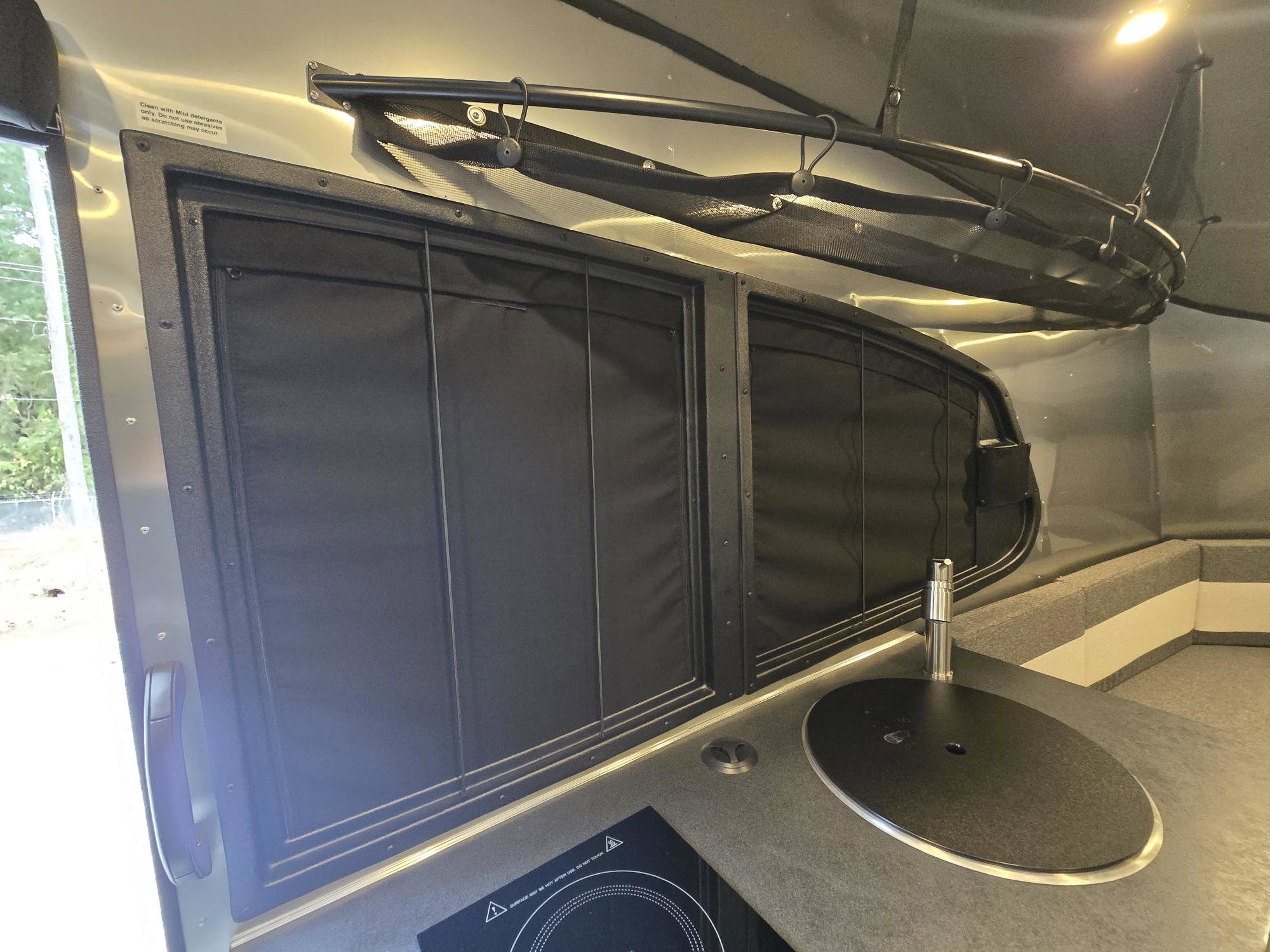 2026 AIRSTREAM Basecamp 20XE - Image 19