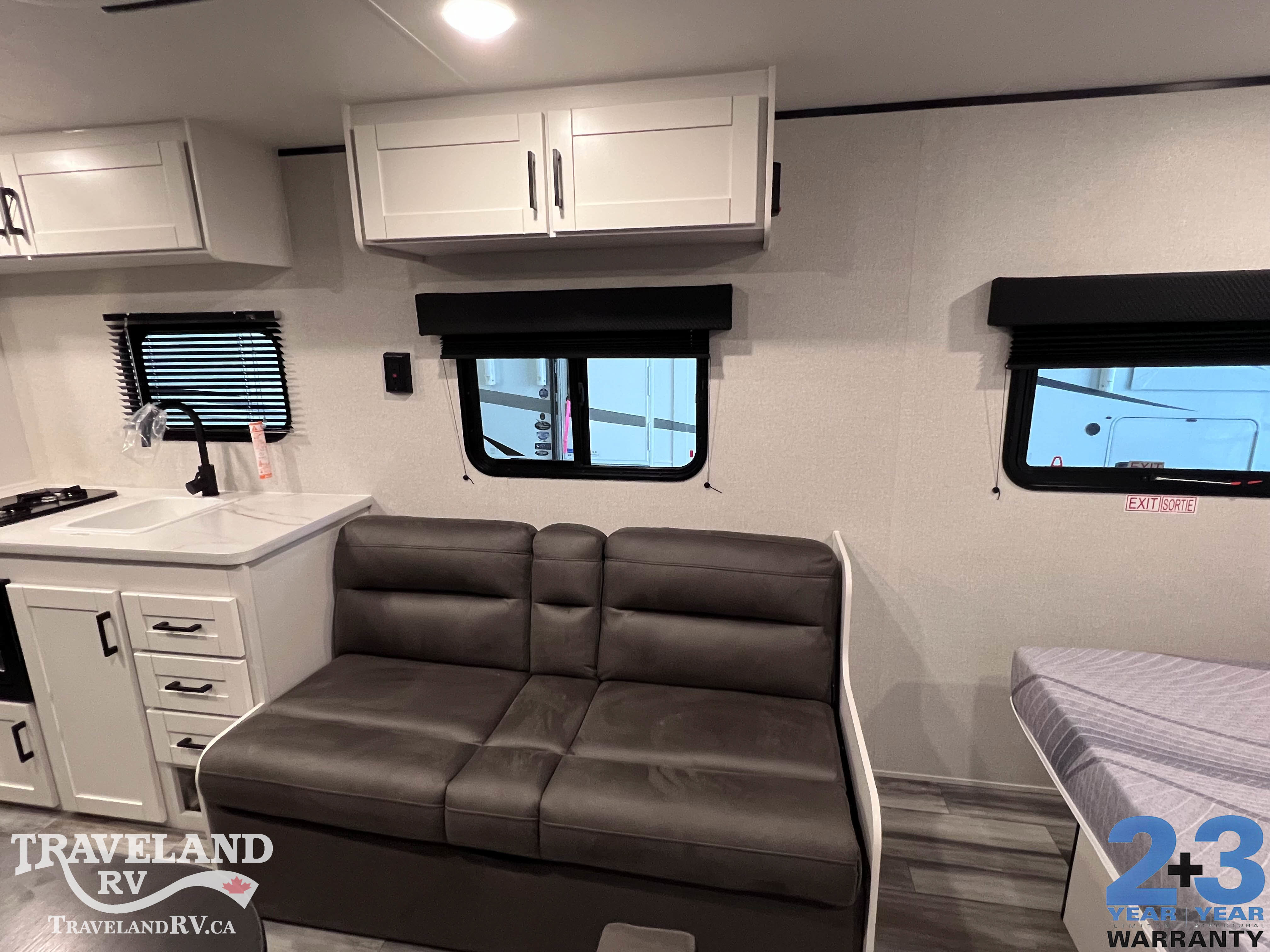 2026 Jayco Jay Flight SLX 250BHW - Image 9