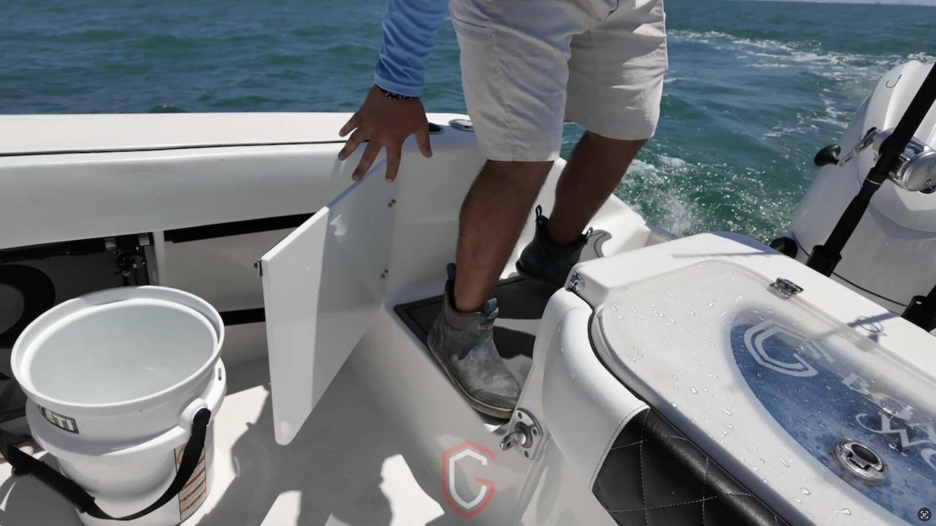 2022 CG Boat Works 35 M-Series - Image 30