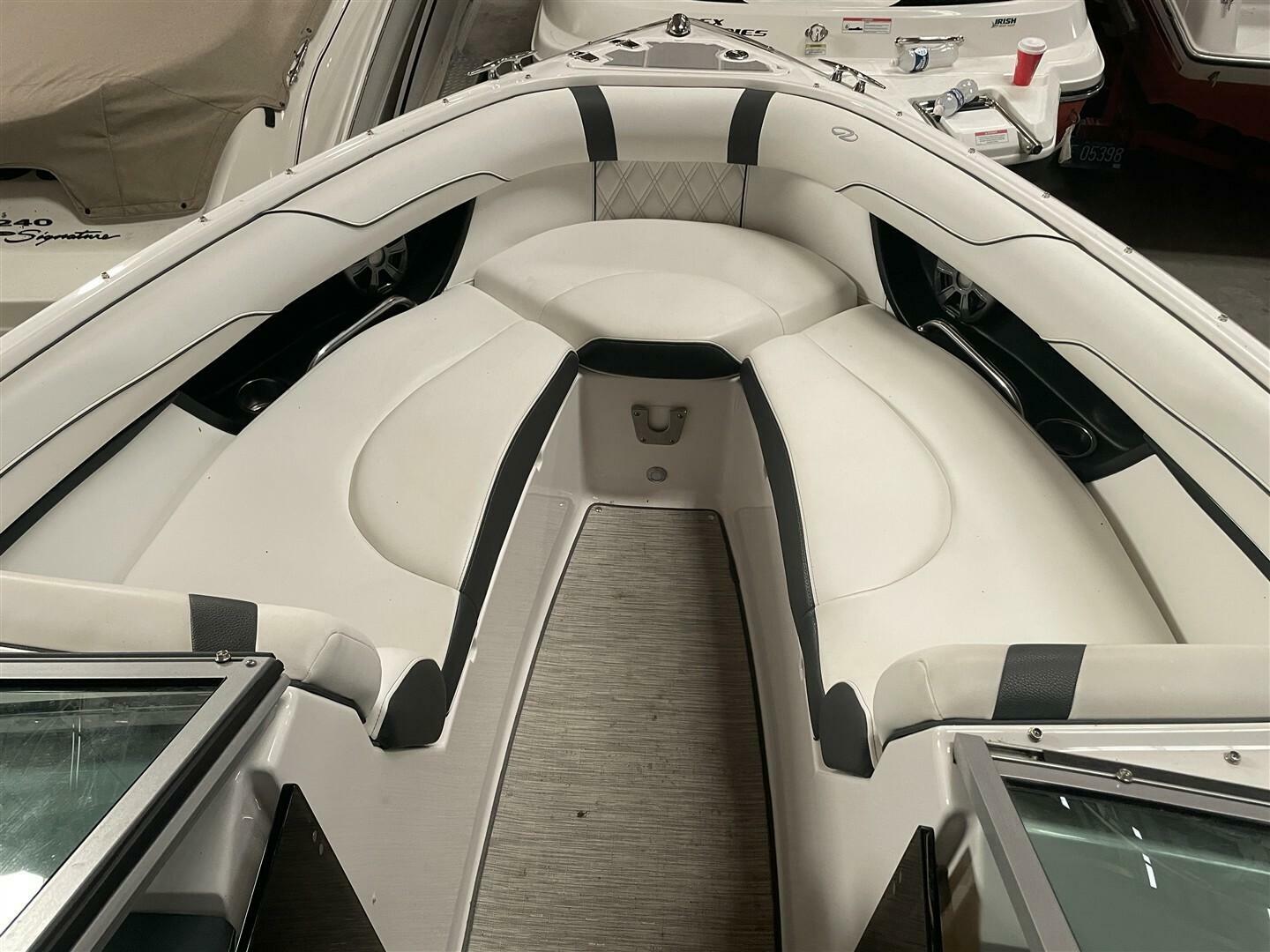 2019 Regal 2300 Base - Image 5