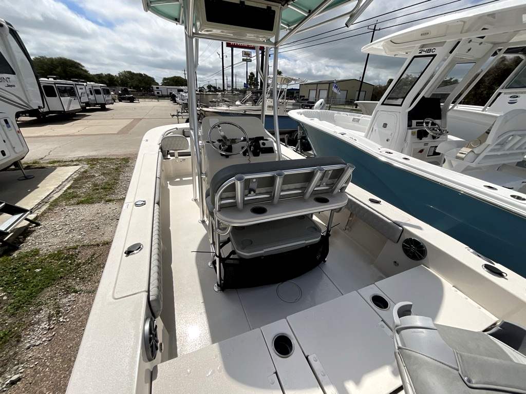 2026 Carolina Skiff 22 Ultra Elite - Image 9