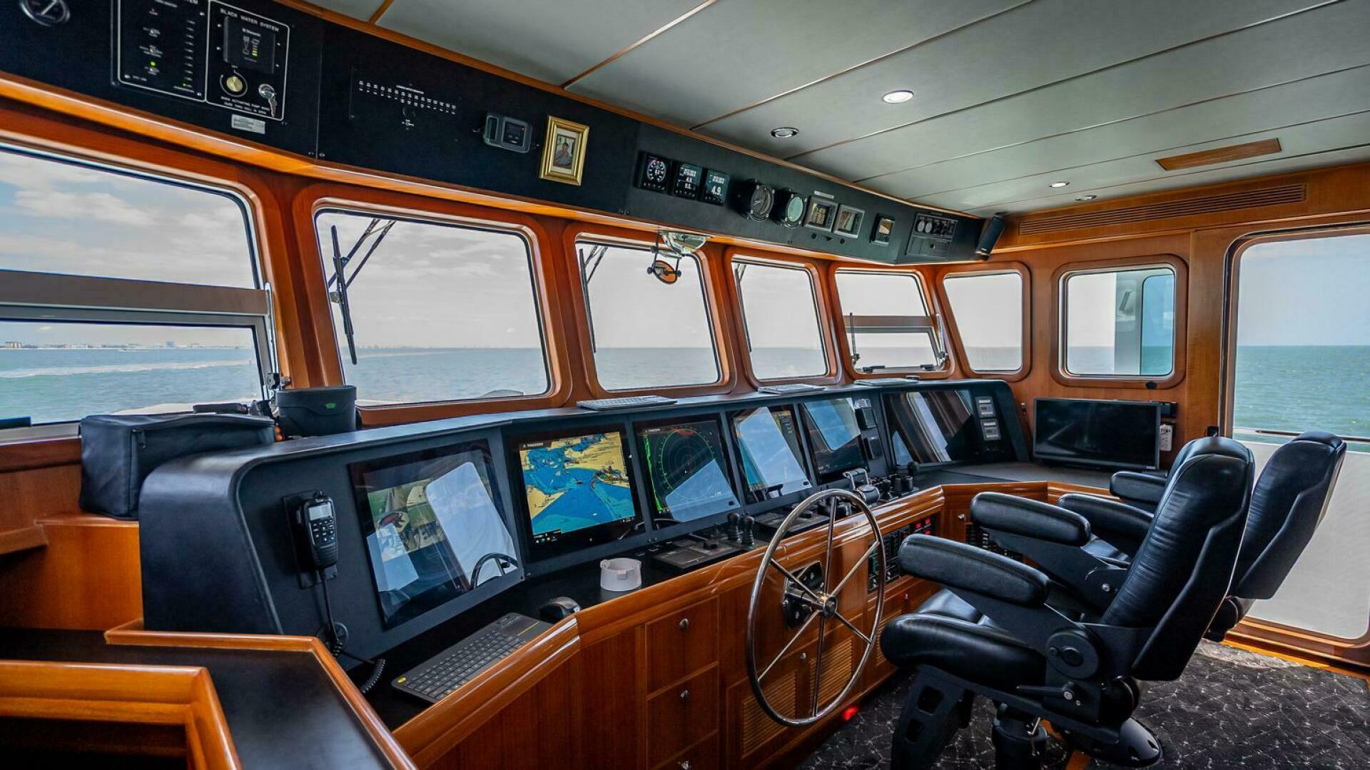 2009 Nordhavn 76 - Image 41