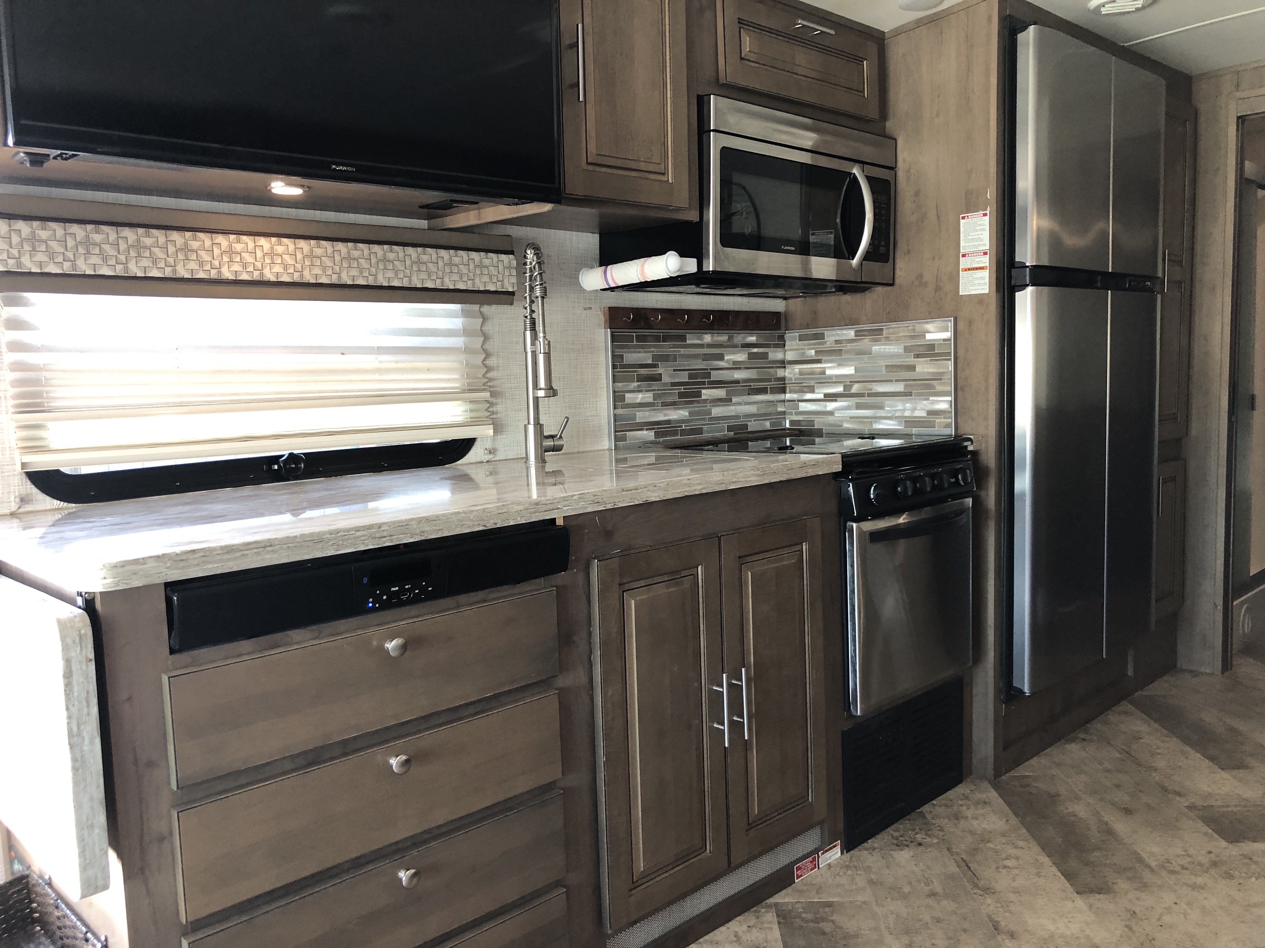 2019 Forest River GEORGETOWN GT5 31R - Image 21