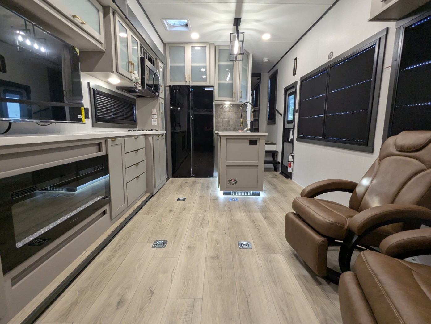 2027 Forest River Stealth 3217GX - Image 43