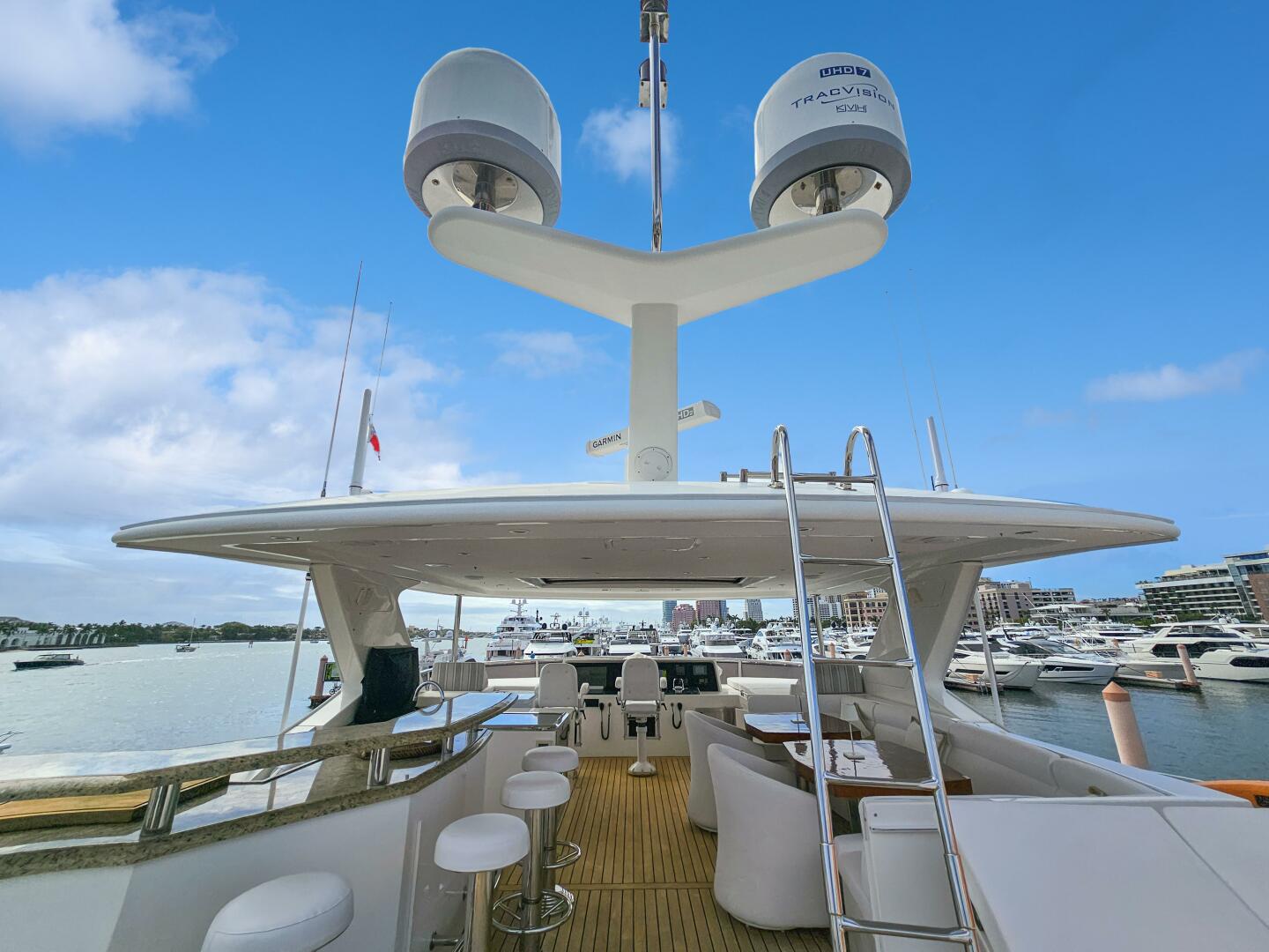 2010 Ocean Alexander 83 - Image 24