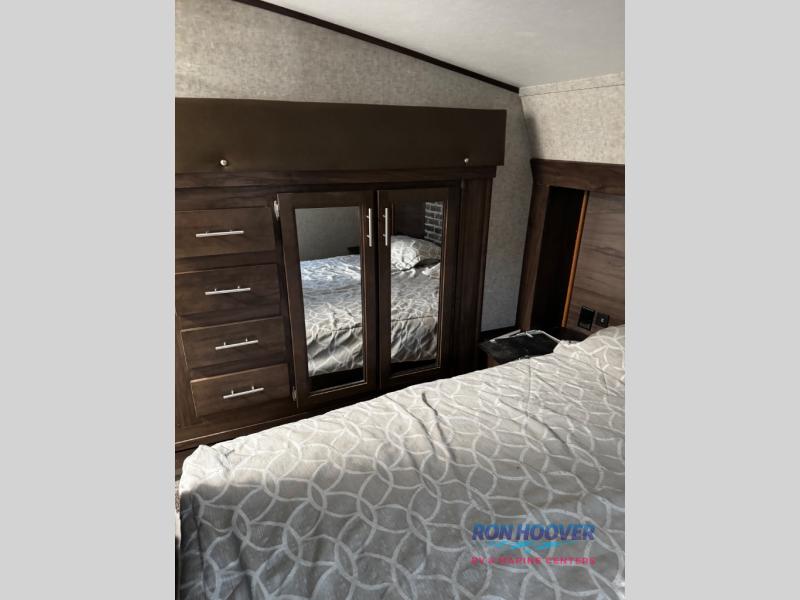 2018 FOREST RIVER 285DRL - Image 20