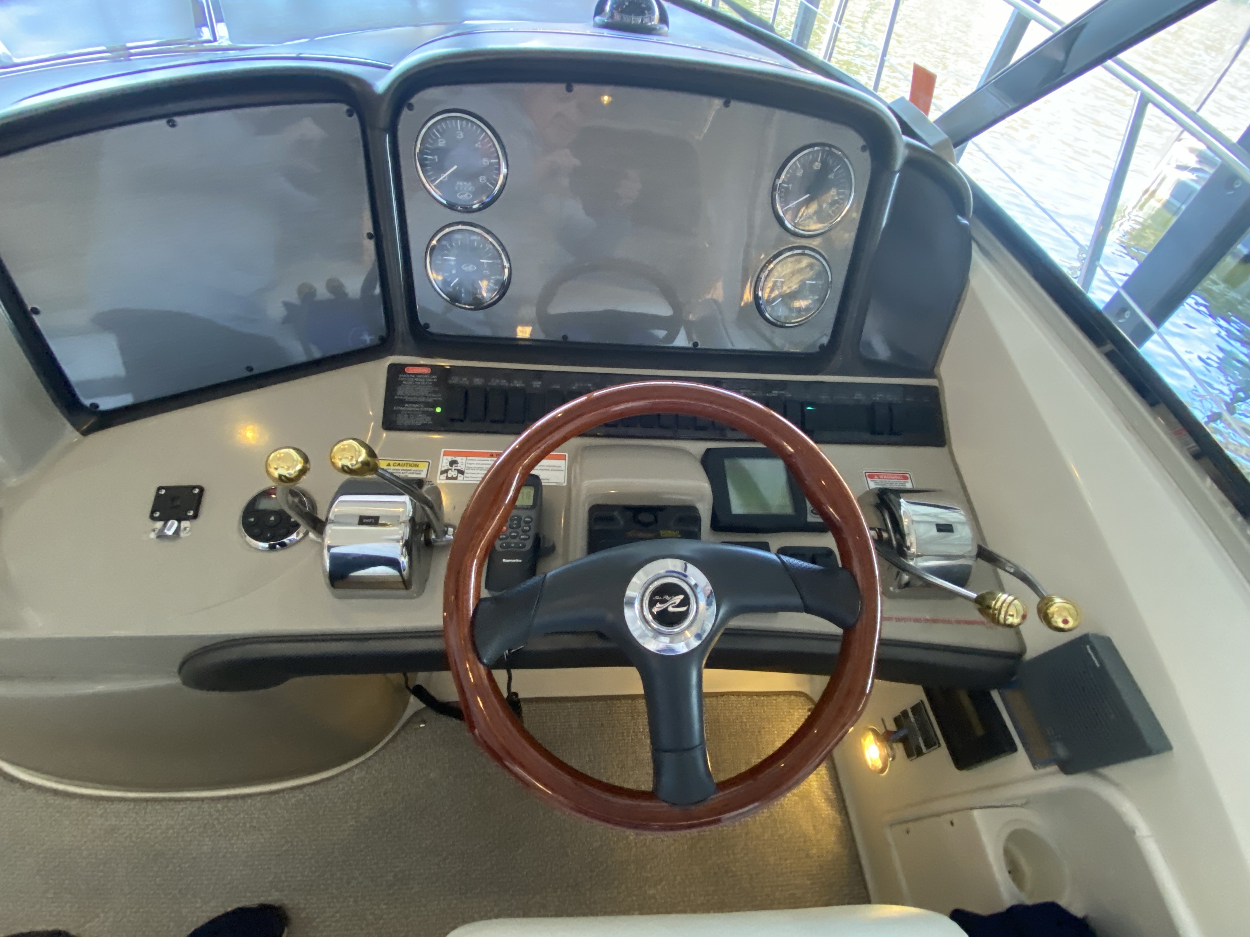 2006 Sea Ray 38 Sundancer - Image 21